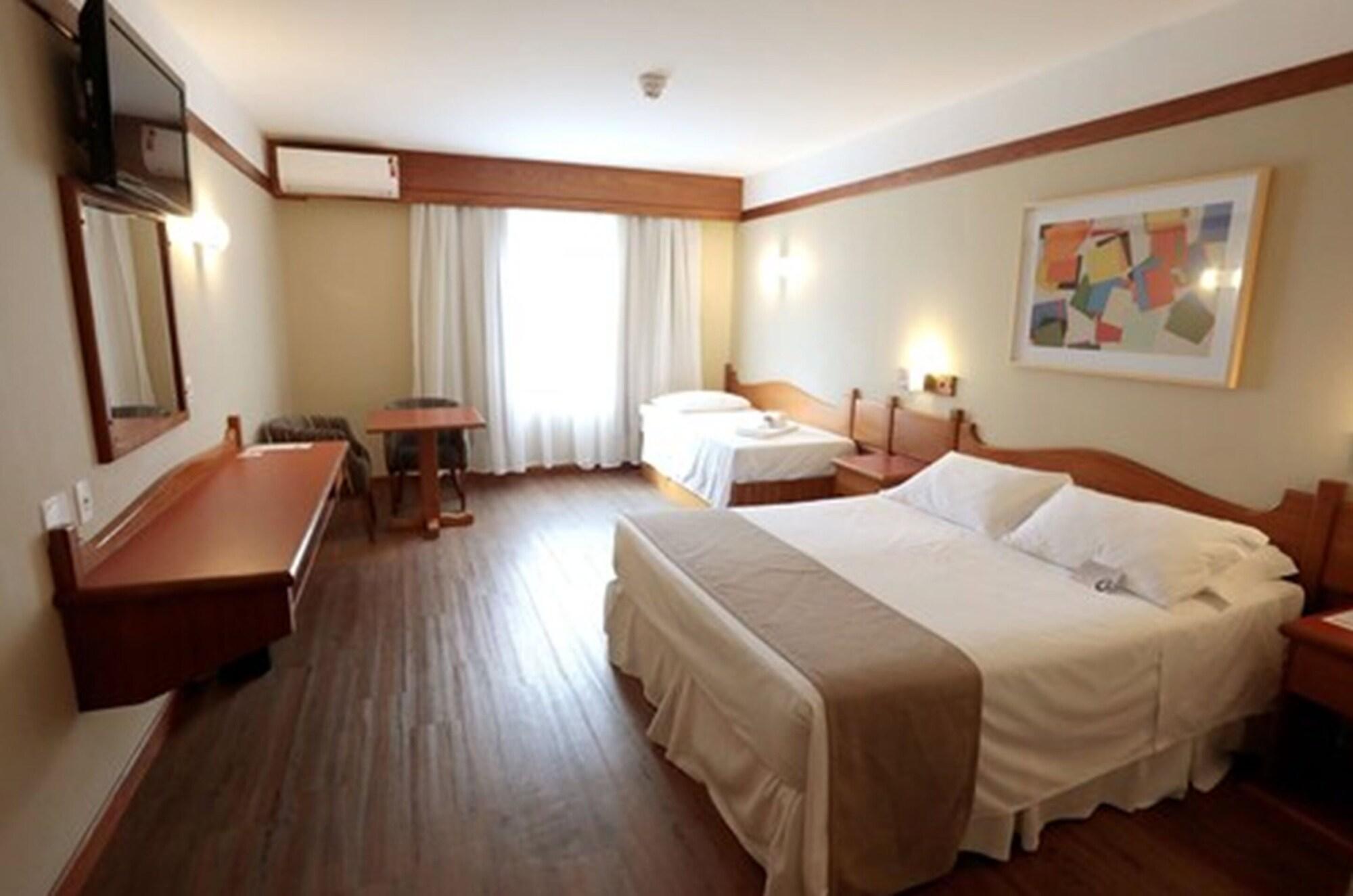 Tri Hotel Canela Buitenkant foto
