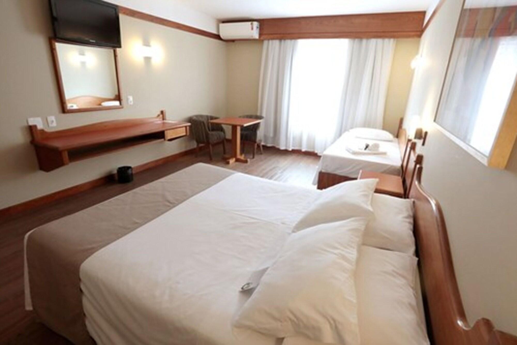 Tri Hotel Canela Buitenkant foto